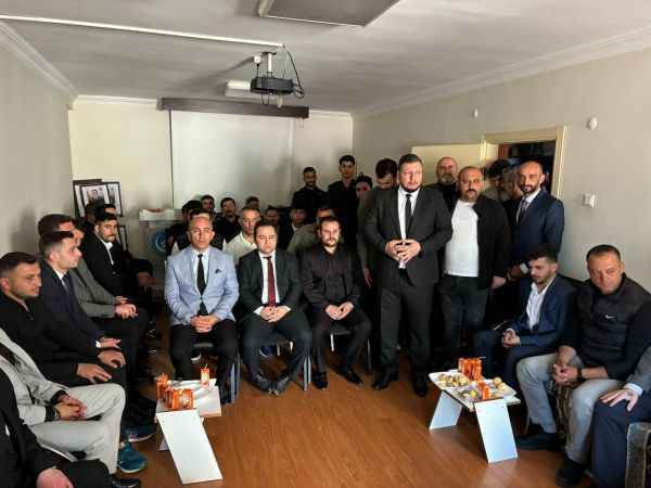 Ülkücüler bayramlaştı