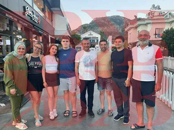 Bülent Sarı ve Özgür Özel’in Göcek keyfi
