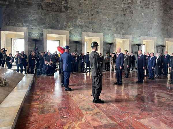 Devlet erkanı Anıtkabir’de