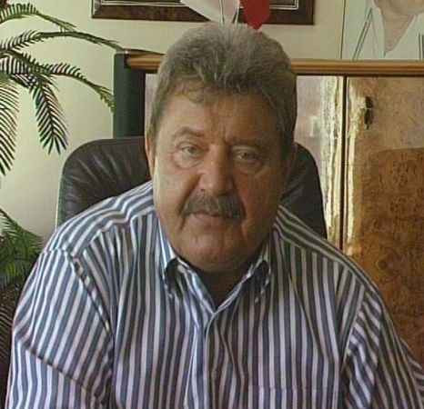 Eski bakan evinde ölü bulundu!