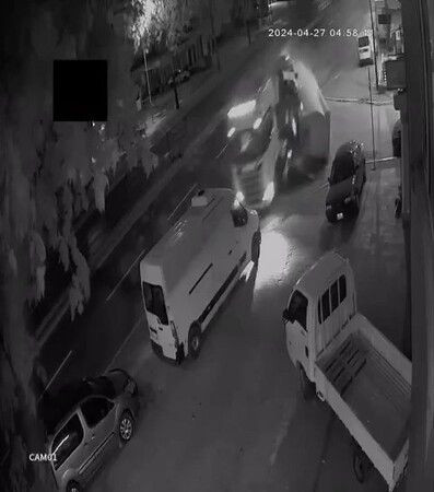 Tanker kazasında kapanan D130 Karayolu 11 saat sonra açıldı