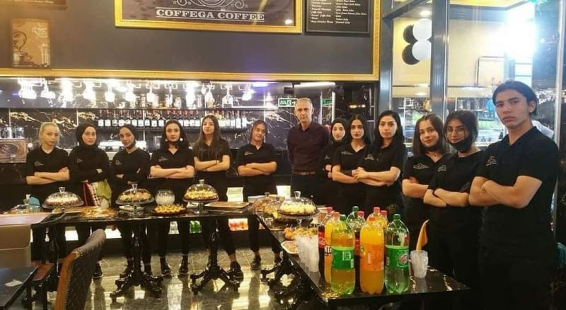 Hırsızlara meydan okudu Kafeyi cillop gibi yaptı