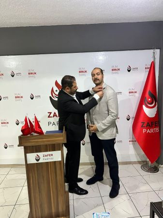 İYİ Parti’de 4 istifa! Zafer’e geçtiler