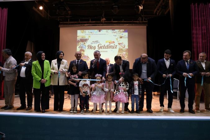 Sergi açılışını Büyükakın yaptı, ürünlere hayran kaldı