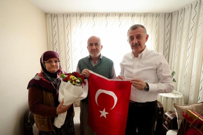 Büyükakın’dan şehit annesine Anneler Günü ziyareti