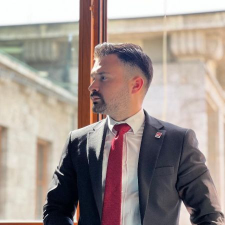 CHP’li meclis üyesinin oğlu İzmit gençliğine talip!