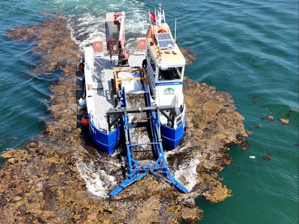 Körfez’den tam 7 bin 950 metreküp deniz çöpü çıktı!