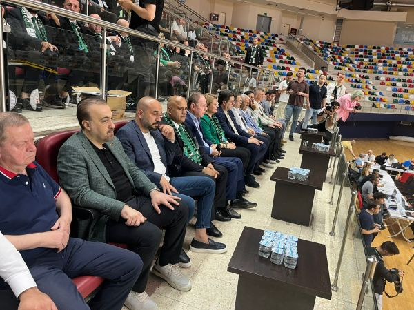 Kocaelispor’da kongre günü, Protokolden yoğun ilgi
