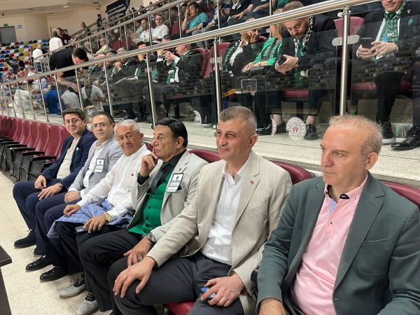 Kocaelispor’da kongre günü, Protokolden yoğun ilgi