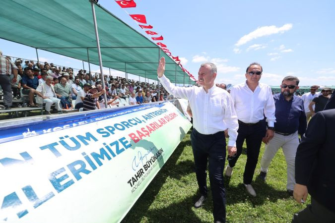 Altın kemerin sahibi belli oldu