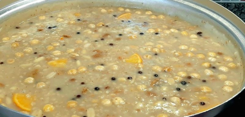 Aşureye lezzet katan tüyo: Aşure böyle hazırlanırsa çok daha iyi kıvam alıyor