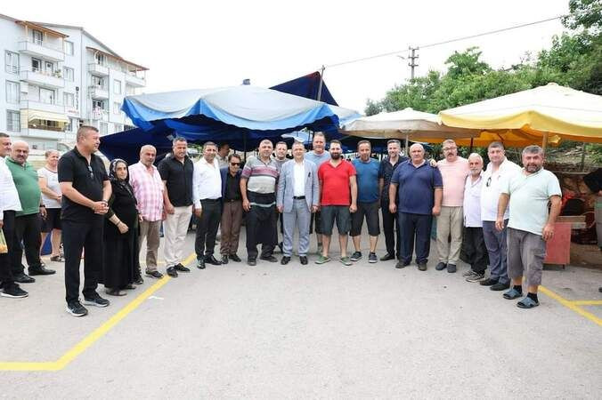 Başkan Gökçe, pazar alışverişine çıktı!