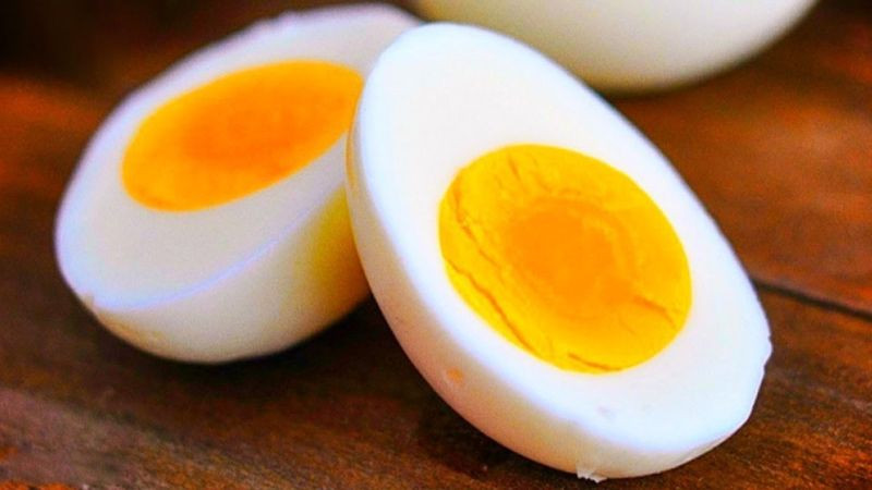 Yumurta haşlarken dikkat etmelisiniz: Yumurtayı çatlatmadan haşlamanın yolu