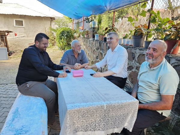 Sezer’den hacılara ziyaret