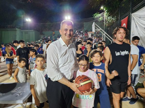 Sokak basketboluna rekor katılım