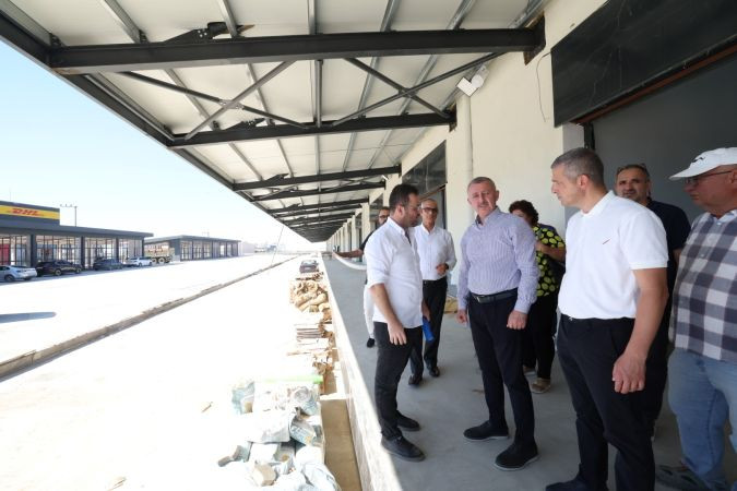 Başkan Büyükakın,o binayı inceledi