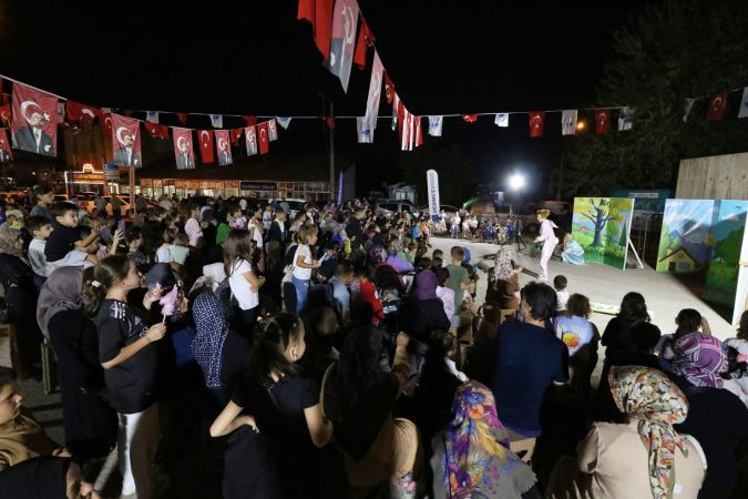 Çocuklar bu şenlikte çok eğlenecek