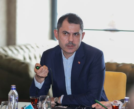 Bakan Kurum Kandıralıları Bulgaristan'a davet etti