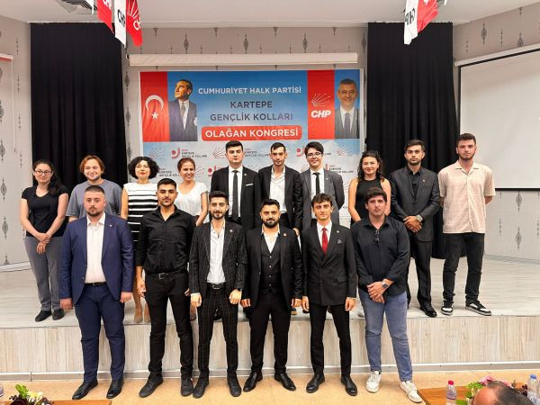 CHP Kartepe’de gençler yeni başkanını seçti