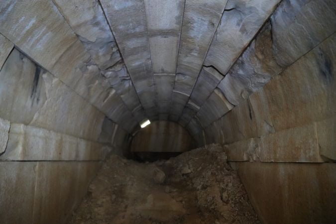 İzmit’te tarih çalılıkların arasında kayboldu