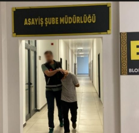 Hayalet gösterge hırsızları polise yakalandı