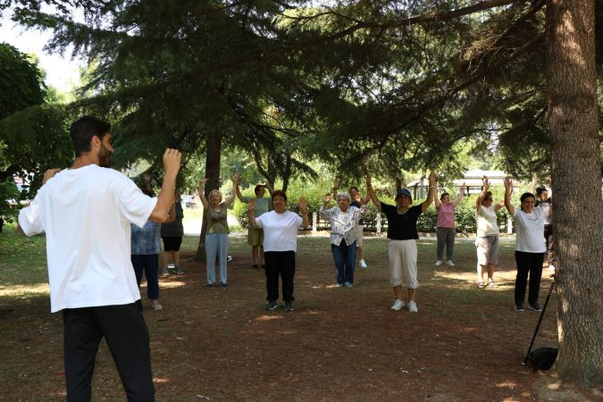 65 yaş üzeri için "Hayatın İçindeyim Projesi"