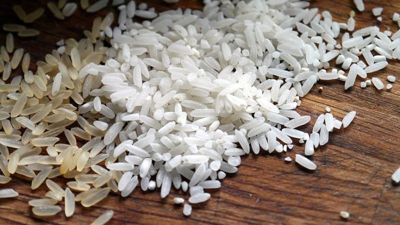 Kıyafetlerin arasına pirinç serpince ne oluyor? Birçok kişinin bilgisi yoktu
