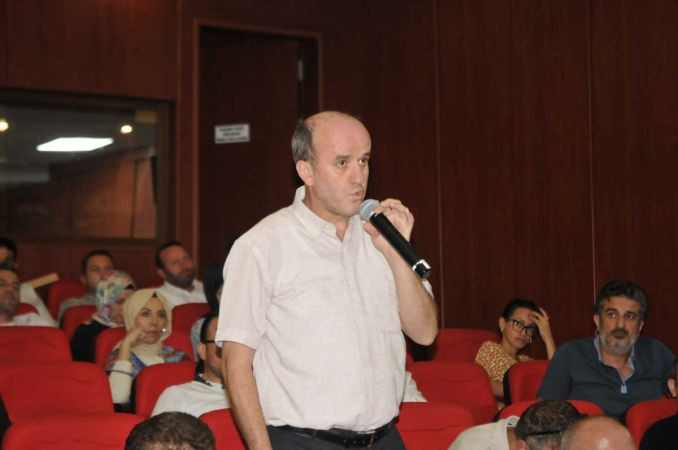 Belediye müdürü belediye başkanına yalan söyledi
