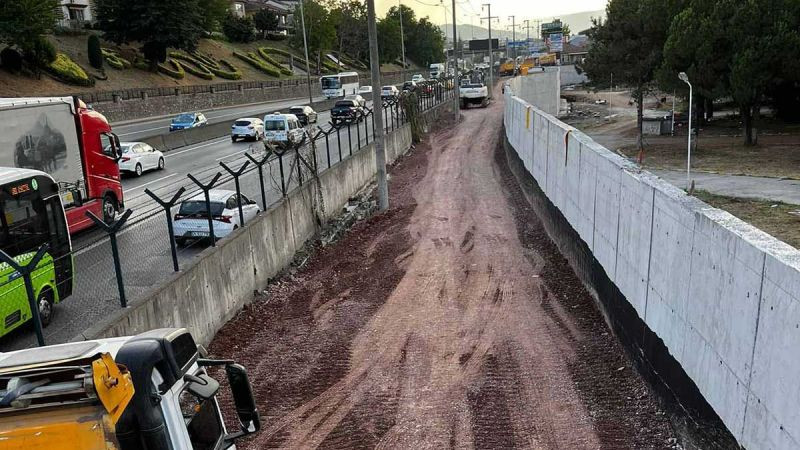 Kocaeli'de yol çalışması nedeniyle bir durak kullanıma kapatıldı!