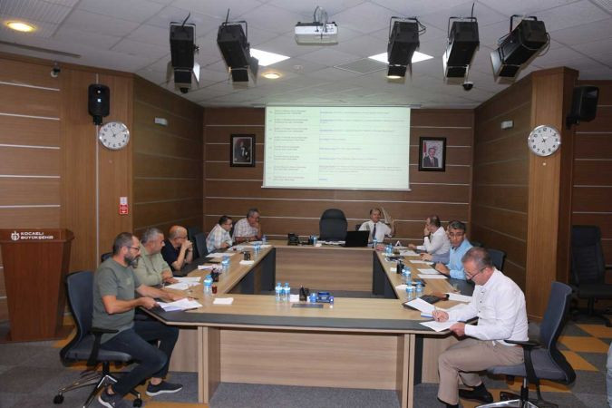 Körfez'de müdürlük yıkılacak