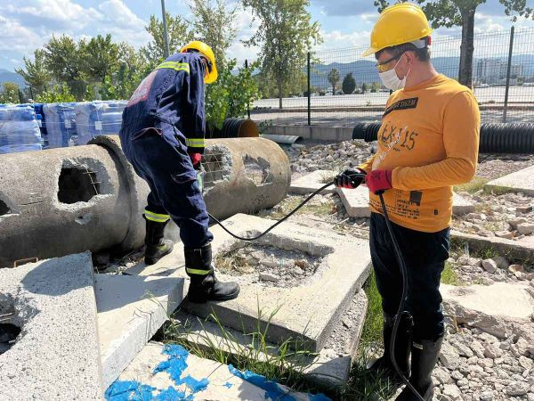 Kurtarma ve yangına müdahale eğitimi aldılar