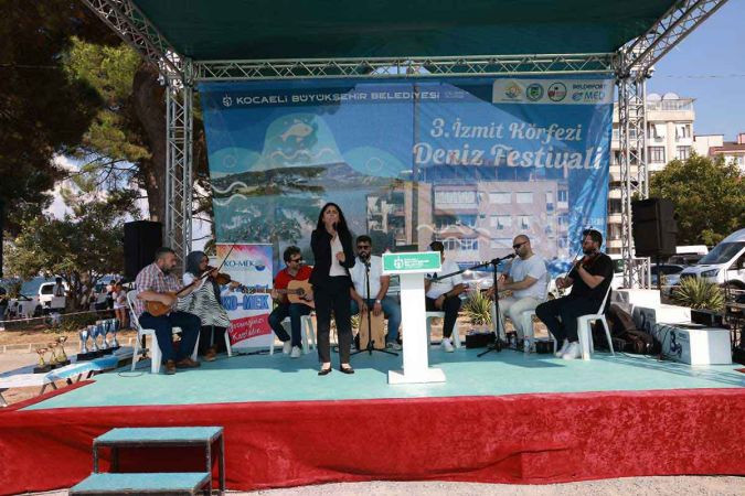 12 ilçede yüzbinlerce kişiye eğitim verdiler