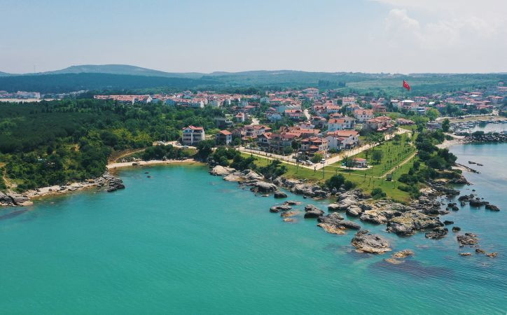 İstanbul'un yanı başındaki tatil cennetine Eylül'e rağmen akın sürüyor! Ziyaretçi yağıyor