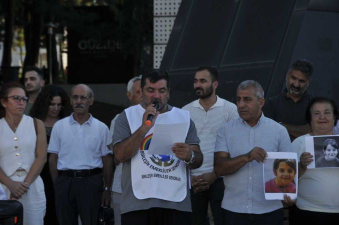 Emekliler Narin Güran için toplandı