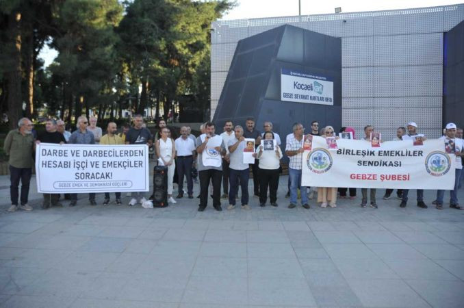 Emekliler Narin Güran için toplandı