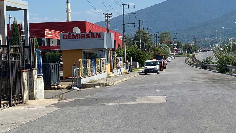 Hastaneye kaldırıldılar… Kocaeli’deki fabrikada işçiler zehirlendi!