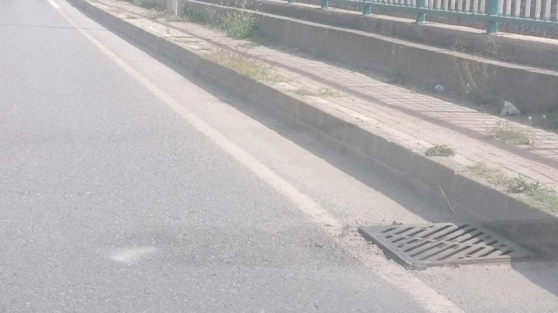 Kartepe’deki bu yolda kaza riski var!