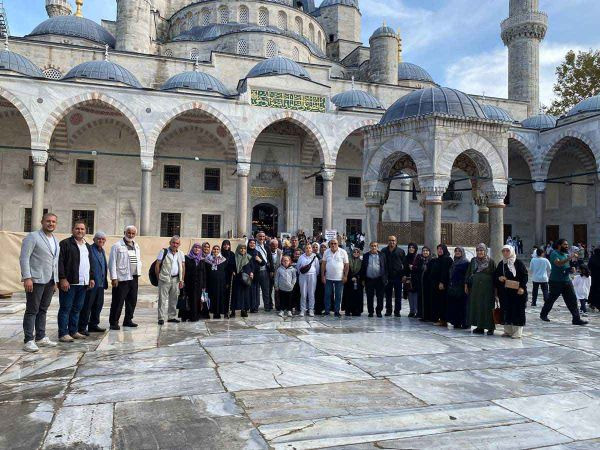 Fındıkları toplayıp İstanbul gezisi ile stres attılar