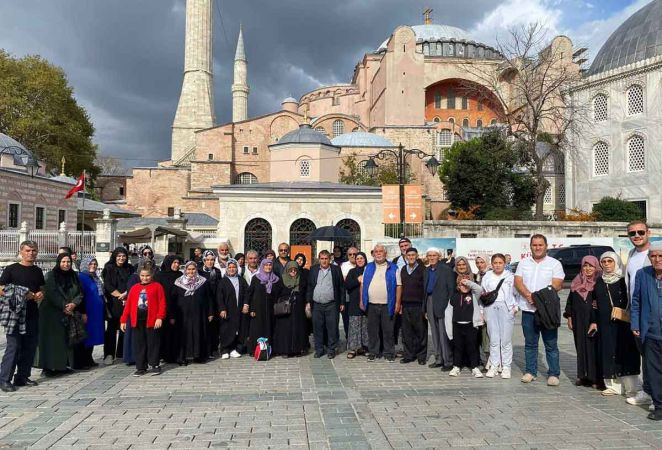 Fındıkları toplayıp İstanbul gezisi ile stres attılar