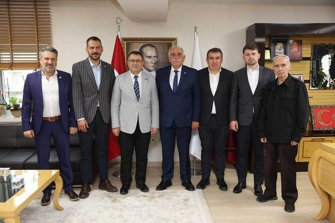 Sertif Gökçe İYİ Partili heyeti ağırladı
