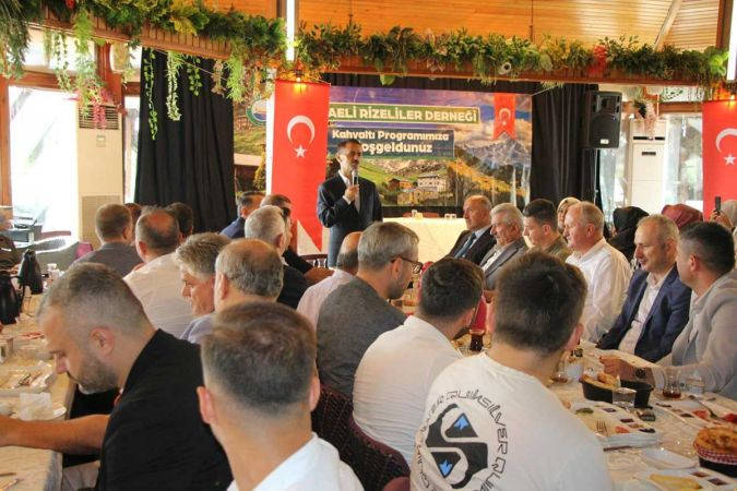 Vali Aktaş, Kocaeli Rizeliler Derneğinin Kahvaltısında