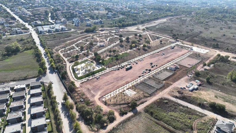 Büyükakın Başiskele’nin peşini bırakmıyor