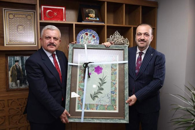 AKP’den MHP’ye “hayırlı olsun” ziyareti