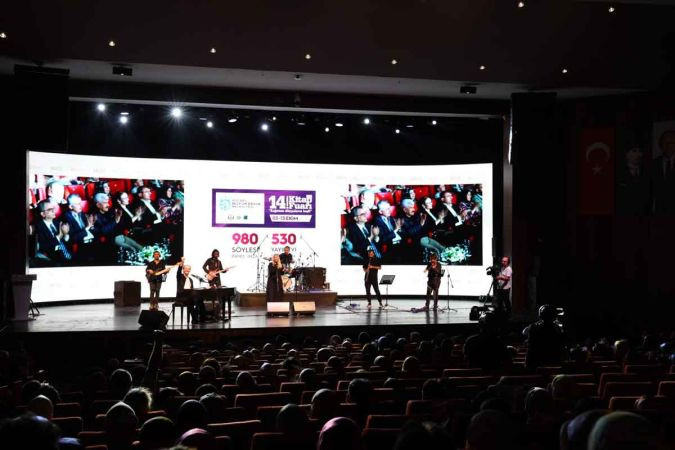 Kocaeli’de Filistin için marş söylediler