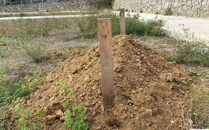 İzmit’te komedi filmi gibi olay, Sağlık ocağına gelenler dua ediyor