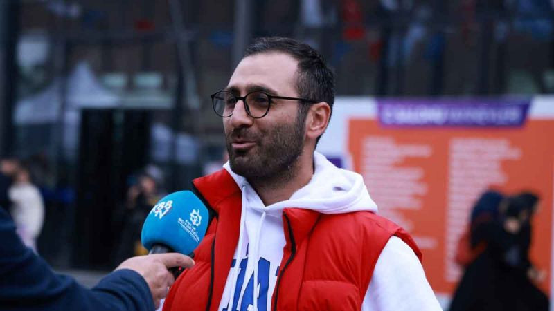 Büyükakın’dan ‘1 Milyon’ teşekkürü