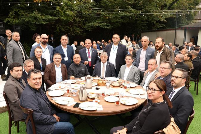 "Bir Öğrenci de Sen Okut Geleceğine Işık Tut"
