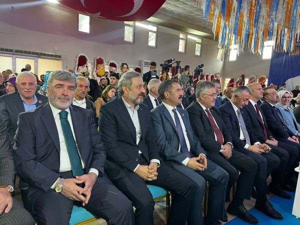 Sadık Yılmaz’a kalabalık uğurlama