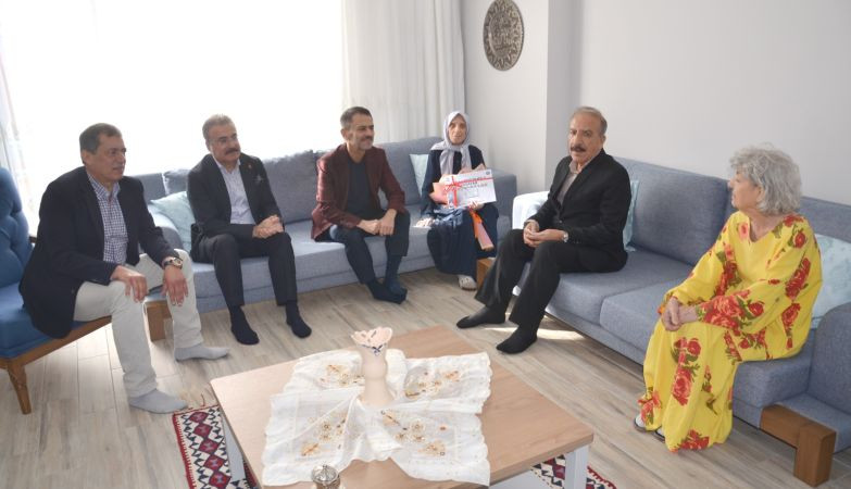 Vali Aktaş'tan anlamlı Cumhuriyet Bayramı ziyareti