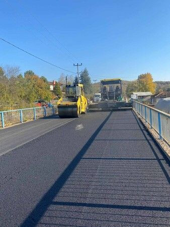 Gebze'de asfalt ve menfez çalışmalarıyla ulaşım konforu artırılıyor